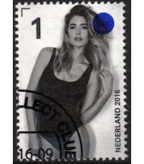 3465 Doutzen Kroes (o)