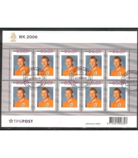 2420 Dirk Kuyt (o)